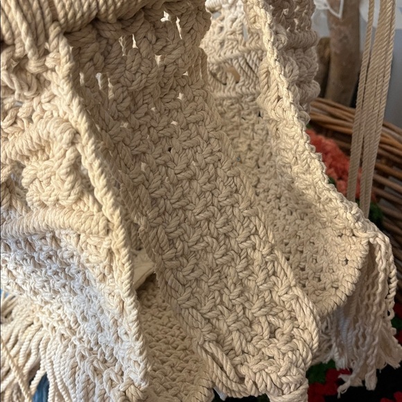 FINN & EMMA Macrame Swing Needs Cleaning - Picture 7 of 10